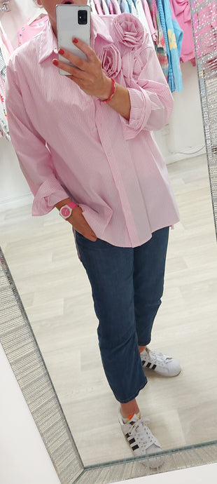 Abbi 3 flowers pink pinstripe blouse