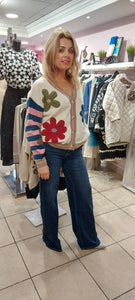 Ally flowers v neck  cardi