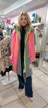 Load image into Gallery viewer, Ally black and whote aztec print puffer coat