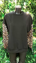 Load image into Gallery viewer, Ally animal print back sweat shirt