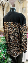 Load image into Gallery viewer, Ally animal print back sweat shirt