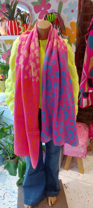 Ellie multi animal mix scarf