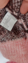 Load image into Gallery viewer, Chunky animal knit iconic sweater